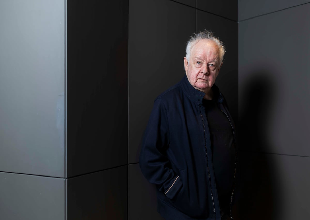 Jim Sheridan, cineasta: “Mi madre nunca celebró su cumpleaños porque se creía culpable de la muerte de mi abuela”