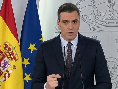 Pedro Sánchez, durante la rueda de prensa telemática ofrecida este sábado para informar sobre las nuevas medidas ante la actual crisis del coronavirus.