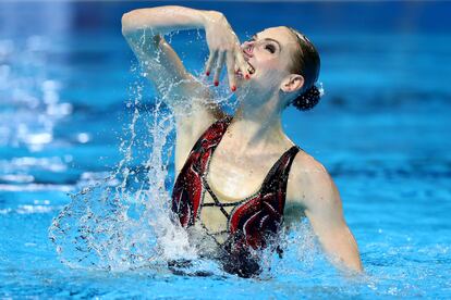 Svetlana Romashina, durante su ejercicio en la final individual del campeonato del mundo, en 2019. 