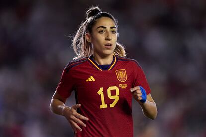 Olga Carmona, durante un encuentro con la selección española.