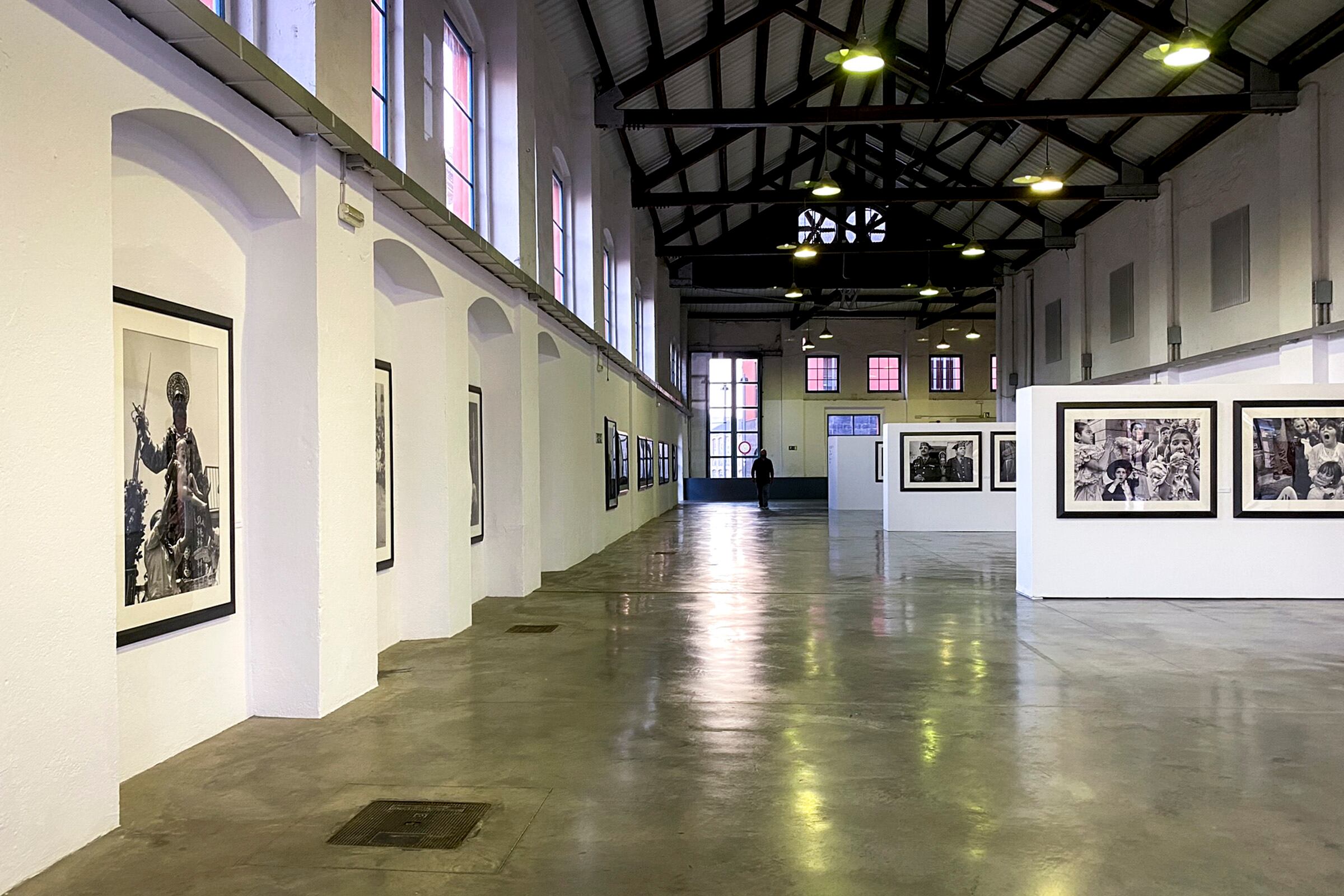 Exposición de Cristina García Rodero en La Bòbila de Palafrugell, uno de los equipamientos culturales que cuenta la localidad del Baix Empordà.