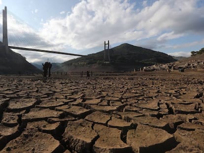 Embalse de Barrios de Luna, en el norte de la provincia de León, al 7% de su capacidad.