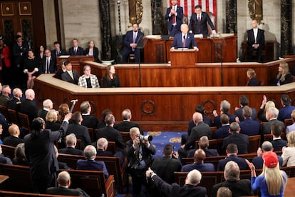 La sesión conjunta está presidida por Mike Johnson, presidente de la Cámara de Representantes, y J. D. Vance, vicepresidente de Estados Unidos, en su calidad de presidente del Senado.