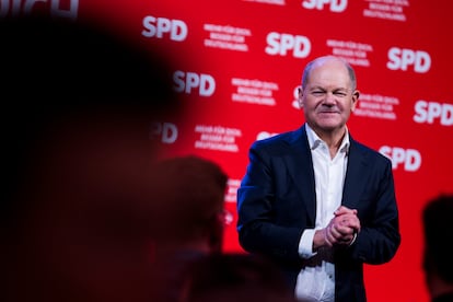 El canciller alemán Olaf Scholz, tras su discurso durante el último acto de campaña del Partido Socialdemócrata (SPD) en Dortmund, el 21 de febrero.