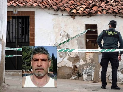 Civil guards outside the house of Bernardo Montoya (inset).