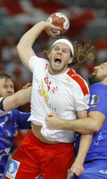 Mikkel Hansen, ante Islandia.