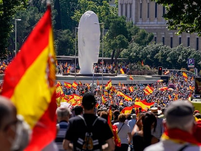 Manifestación contra los indultos del Gobierno a los líderes independentistas catalanes en la Plaza de Colón en Madrid, el pasado 18 de junio.