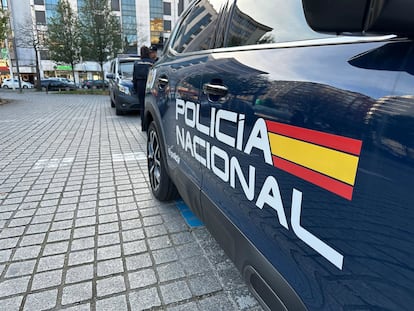 Vehículo de Policía Nacional