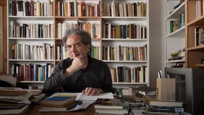 O escritor argentino Ricardo Piglia, em uma imagem de 2014.