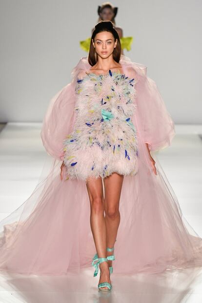 smag-ralph-russo-hc-rs20-0651