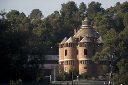 El sanatori modernista abandonat de Can Rectoret, a les Planes.