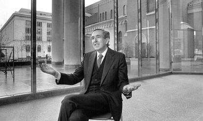 El arquitecto César Pelli, en 1985.