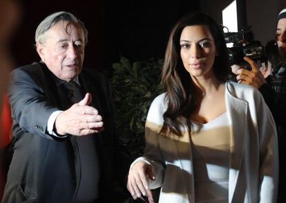 Kim Kardashian y su anfitrión en el Baile de la Ópera de Viena, horas antes de la gala, el 27 de febrero de 2014.