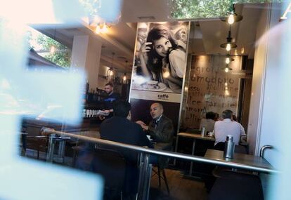 Ambiente del bar Nonsolocaffe, en la calle de Ríos Rosas.