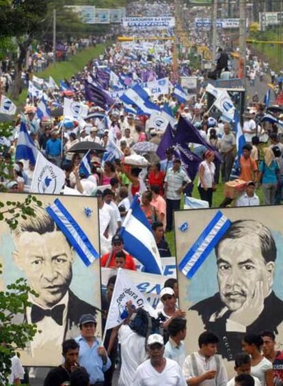 Miles de nicaragüenses han protestado contra las políticas del presidente Daniel Ortega