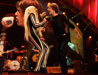 Lady Gaga y Mick Jagger, en un concierto de los Rolling Stones el 15 de diciembre de 2012 en Nueva Jersey.