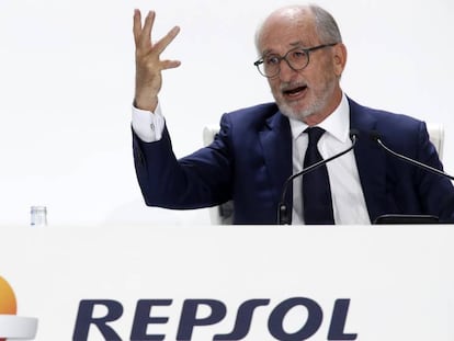 El presidente de Repsol, Antonio Brufau, en la última junta de accionistas de la petrolera. 