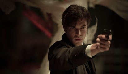 Tom Hughes en 'The Game' (2014).