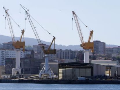 En la imagen, gradas en los astilleros del Puerto de Vigo. 
