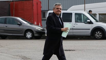 Narciso de Foxá, antes de declarar en la Audiencia Nacional como testigo en el caso Gürtel en 2017.