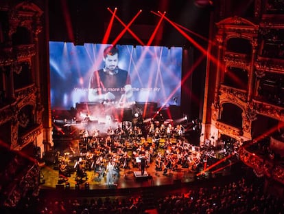 Un momento de la úlitma edición de la fiesta 'Maestro', que se ha celebrado en tres ocasiones en el Liceu de Barcelona y que ahora llega al Real de Madrid.