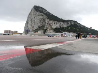 El Gobierno de May asegura que no negociará la soberanía sin contar con el Peñón