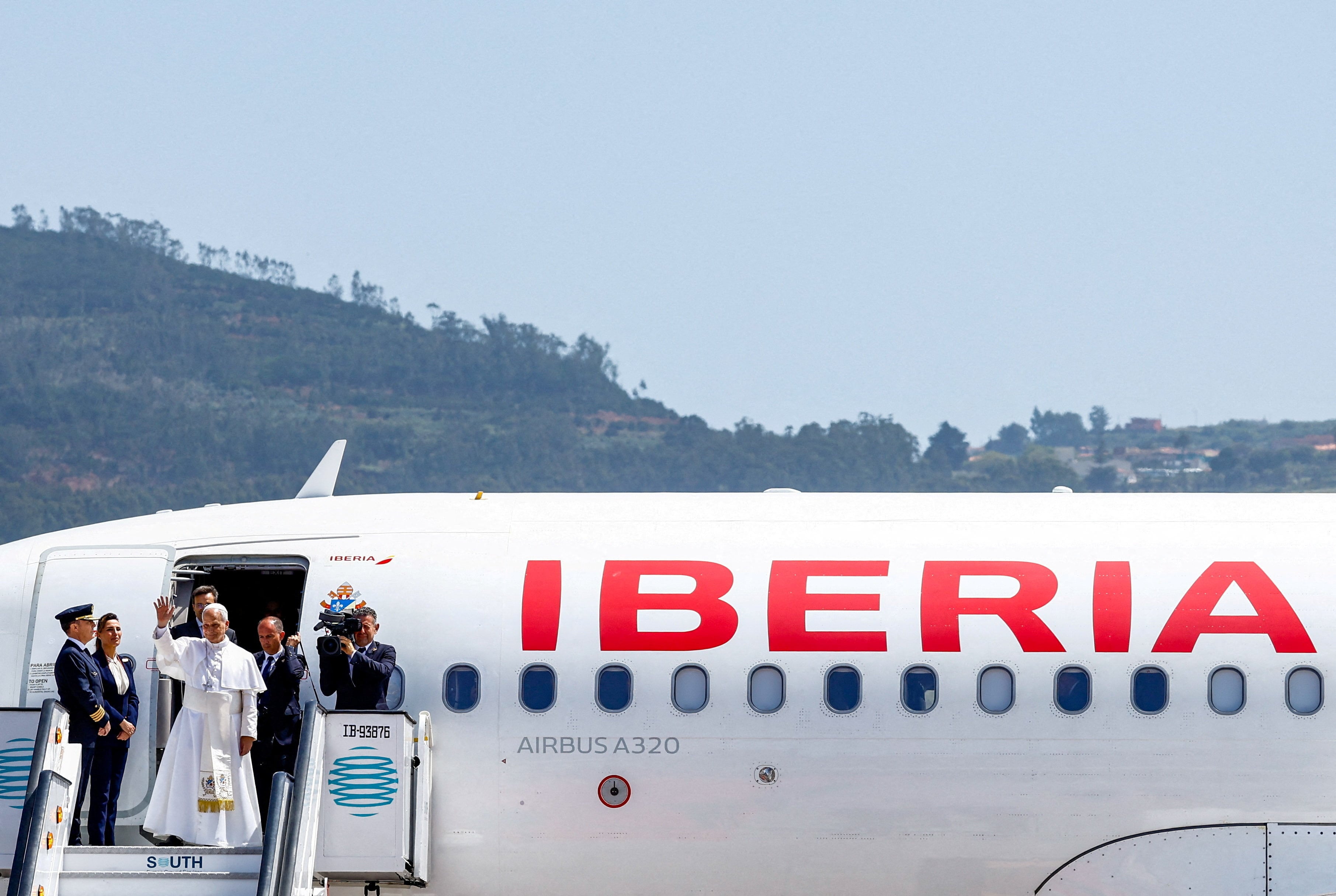 Pope Leo XIV departs at the end of his apostolic journey in Spain