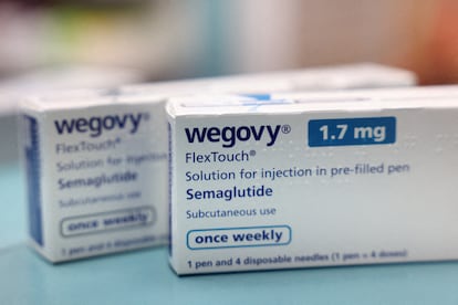 Cajas de Wegovy fabricadas por Novo Nordisk en una farmacia de Londres