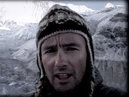 Fotograma del documental 'Pura Vida' en el que aparece el escalador Iñaki Ochoa de Olza.