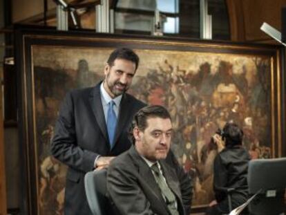 Miguel Zugaza, director del Museo del Prado, y Gabriele Finaldi (de pie).