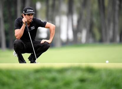 Rafa Cabrera, en el green del quinto hoyo.