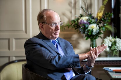Larry Fink considers himself a "believer" of bitcoin.