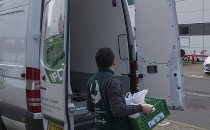 Una furgoneta de reparto, en Londres.