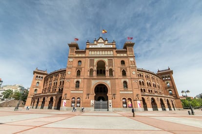 Fachada principal de la plaza de Las Ventas.