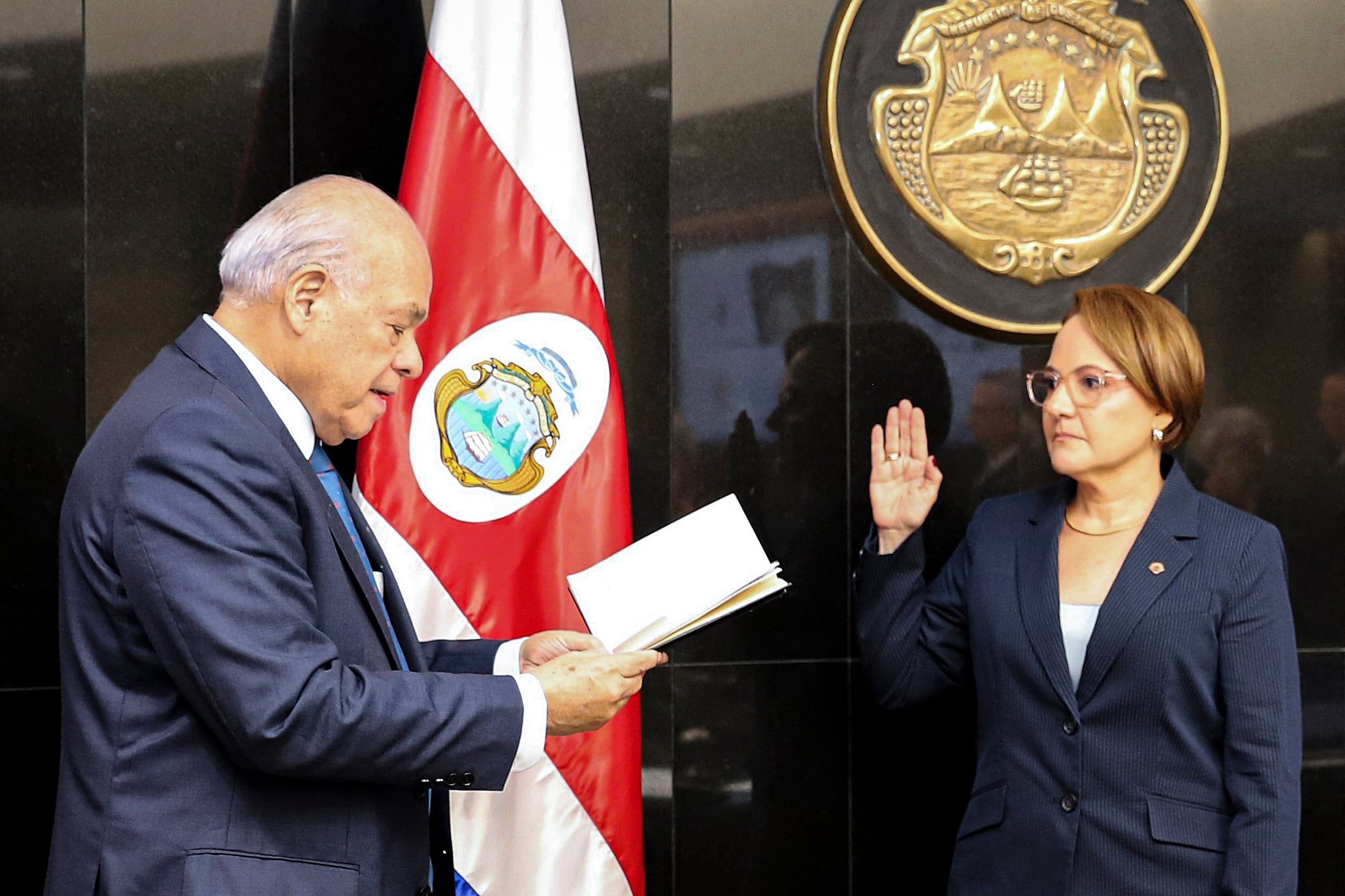 Una defensora acérrima de la independencia judicial toma el mando del alto tribunal de Costa Rica para afrontar la arremetida del oficialismo
