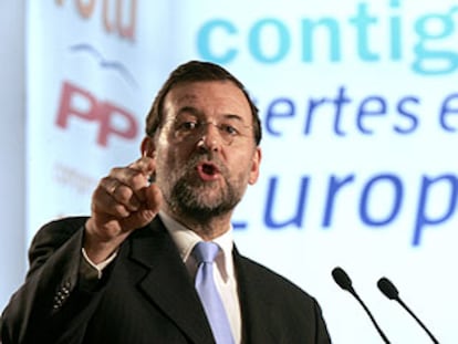 El líder del Partido Popular, Mariano Rajoy, durante la campaña electoral de las elecciones europeas.