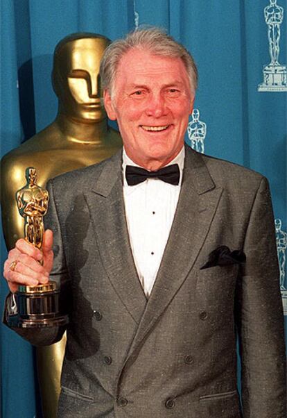 El actor Jack Palance, en 1992, cuando recibió el Oscar por su papel en la película &#39;Cowboys de ciudad&#39;