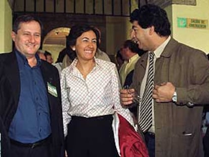 Willy Meyer, Rosa Aguilar y Diego Valderas, ayer, en Córdoba.