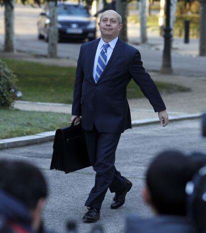 José Ignacio Wert, ministro de Educación, Cultura y Deporte, llega a La Moncloa.