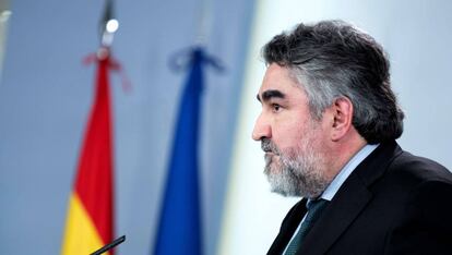 José Manuel Rodríguez Uribes, durante la rueda de prensa ofrecida el martes en el Palacio de la Moncloa.