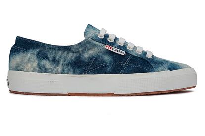 Superga (80€).