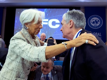 Christine Lagarde, presidenta del BCE, y Jerome Powell, presidente de la Fed.