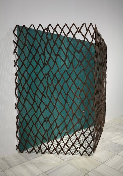 'Sin título (Muro XVII)', (1992), Cristina Iglesias.