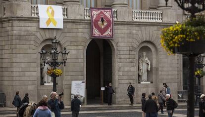 Façana de l'Ajuntament de Barcelona.