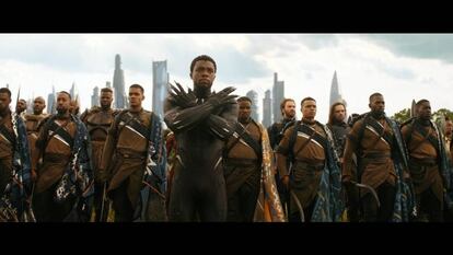 El símbolo de 'Wakanda para siempre', popularizado en 'Black Panther'.