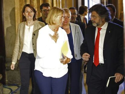Núria de Gispert y Antoni Castellà, la semana pasada al Parlament.