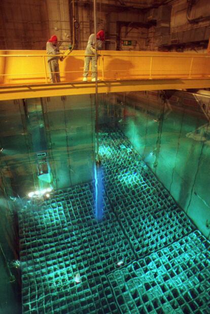 Piscina para almacenar el combustible irradiado de la central nuclear de Ascó.