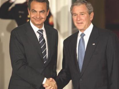 El presidente de EE UU, George Bush, recibe a José Luis Rodríguez Zapatero en la Casa Blanca