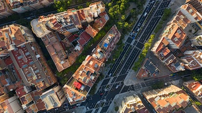 El mercado inmobiliario encadena cuatro meses en los que las compraventas han sido superiores a las de 2019, antes del estallido de la pandemia.