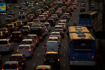 Trânsito em São Paulo no último dia 10.